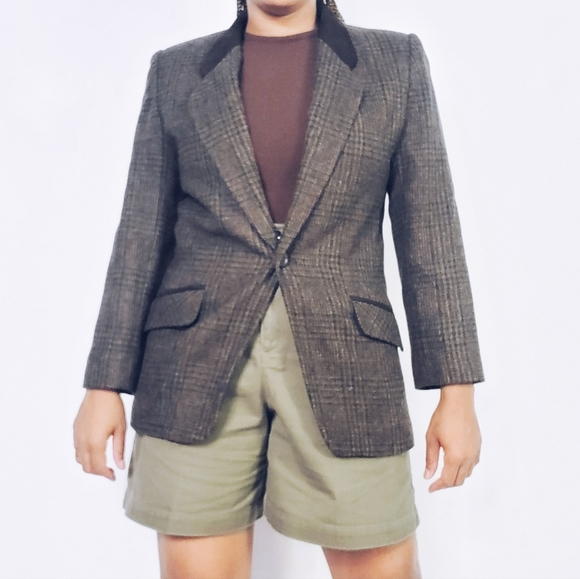 Suede Trimmed Blazer - Picture 3 of 9